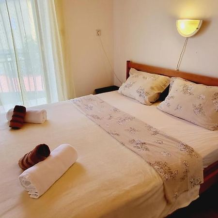 Apartments Italo By El-Pi Tours Njivice Luaran gambar
