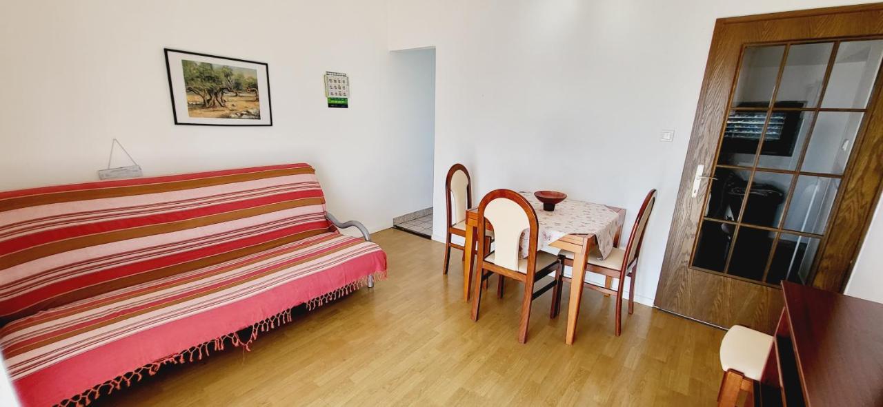 Apartments Italo By El-Pi Tours Njivice Luaran gambar